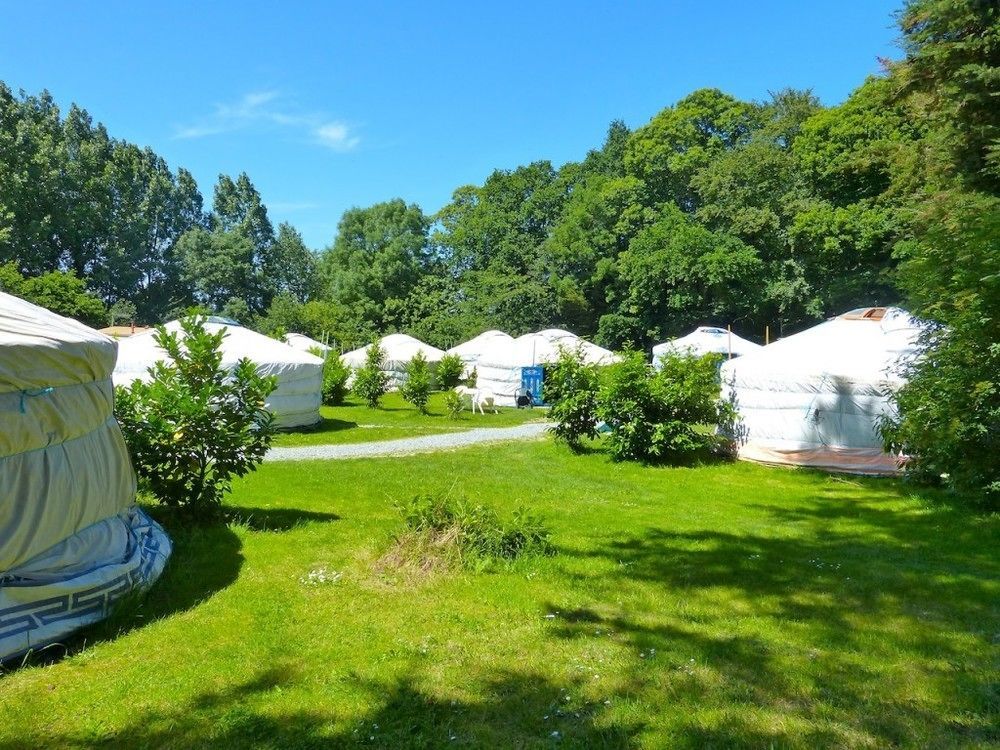 Camping Kerlaudy Mer Et Yourtes Plouenan Exterior photo