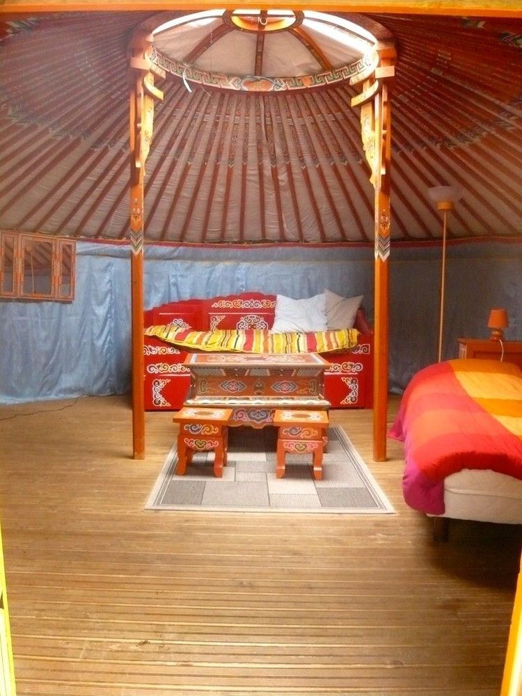Camping Kerlaudy Mer Et Yourtes Plouenan Exterior photo