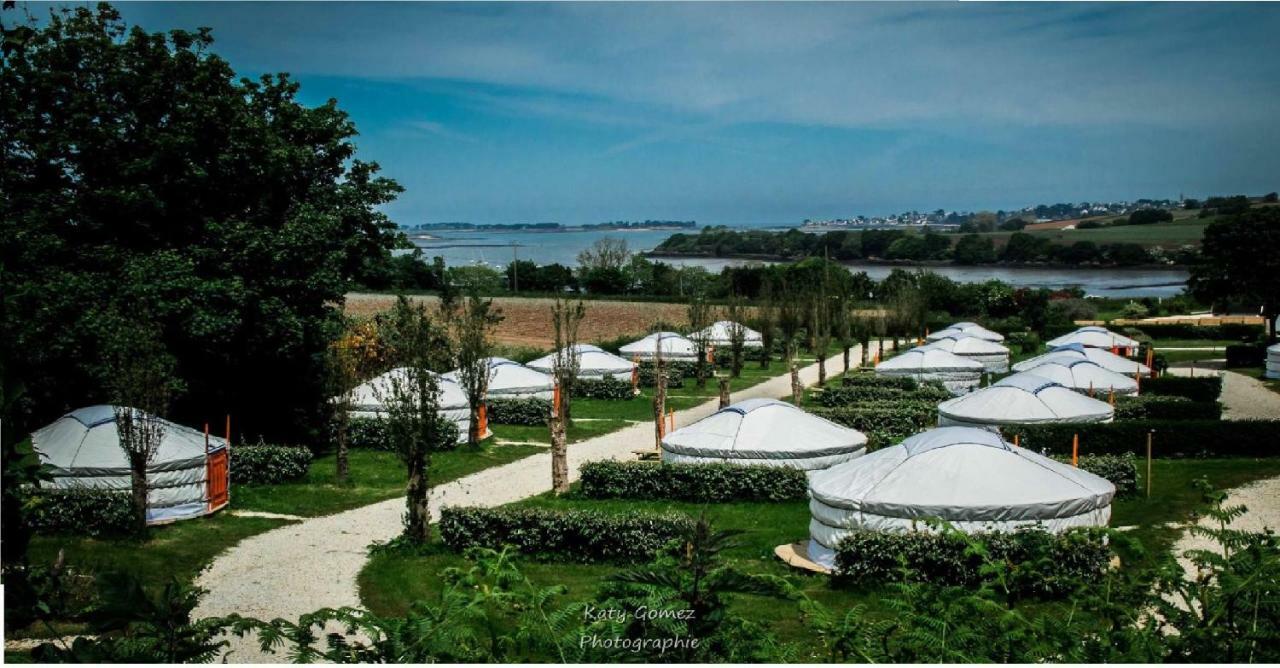 Camping Kerlaudy Mer Et Yourtes Plouenan Exterior photo